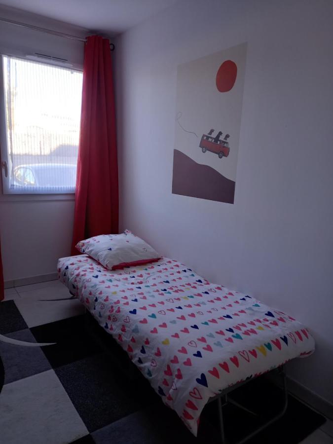 Bel Appartement Avec Terrasse - Plage De Carro A Pied Martigues Exterior foto